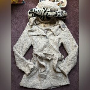 BKE faux fur leopard coat/jacket medium